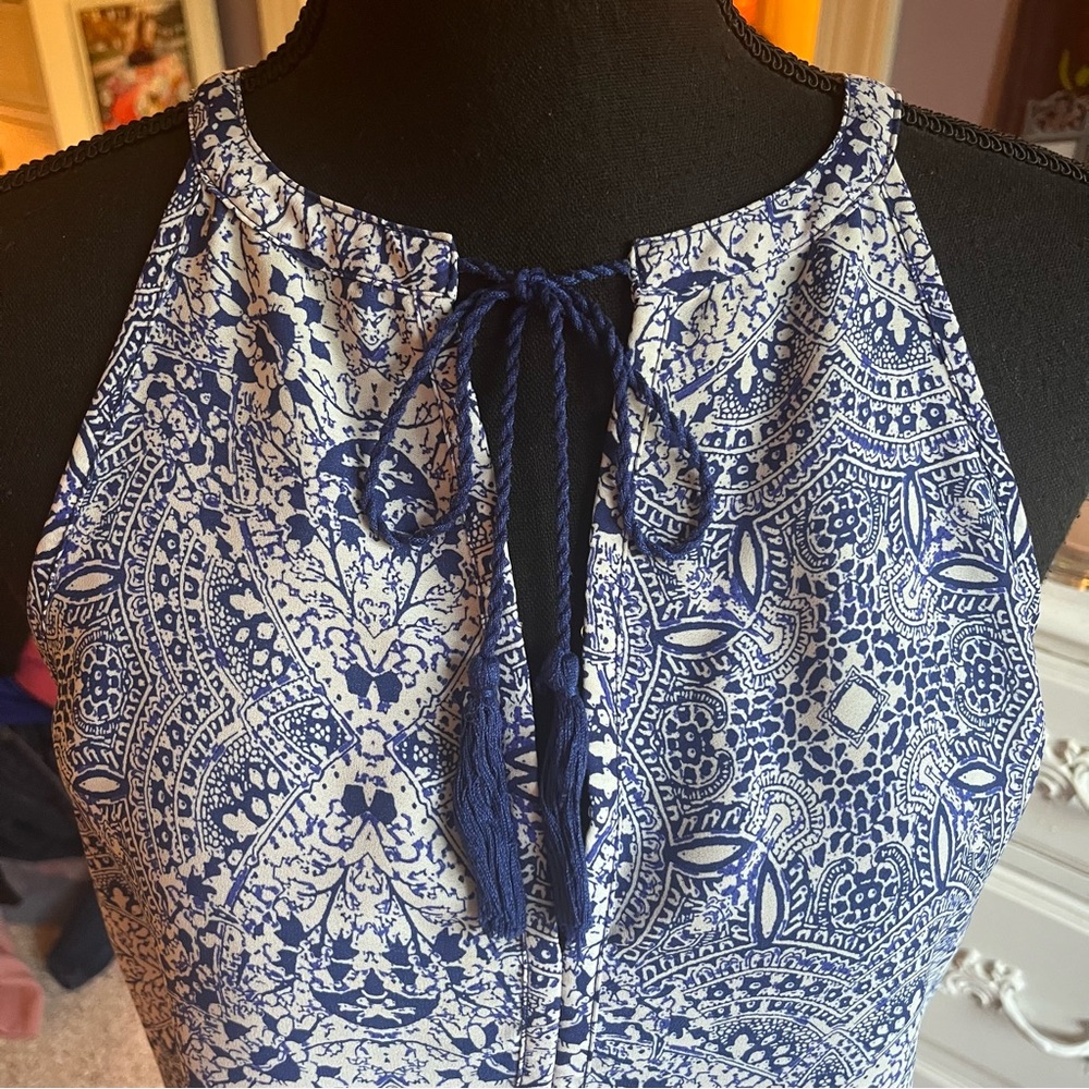 Tank Blouse - Picture 3 of 9